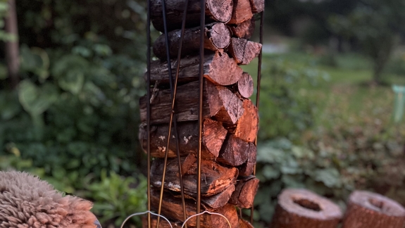 Brændestativ til haven lavet i Havndal